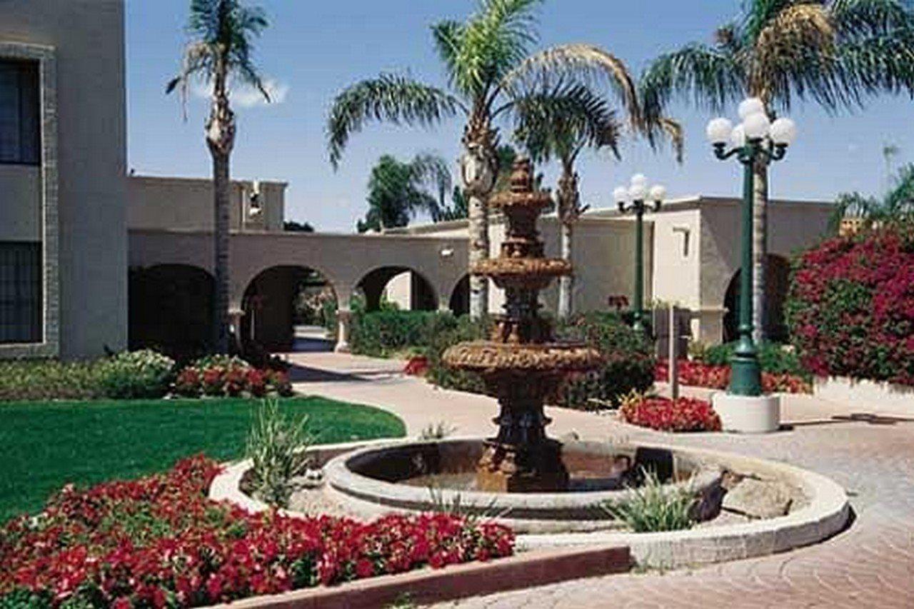 Dobson Ranch Inn Меса Екстериор снимка