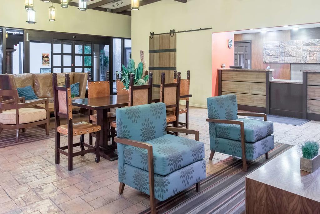 Dobson Ranch Inn Меса Екстериор снимка
