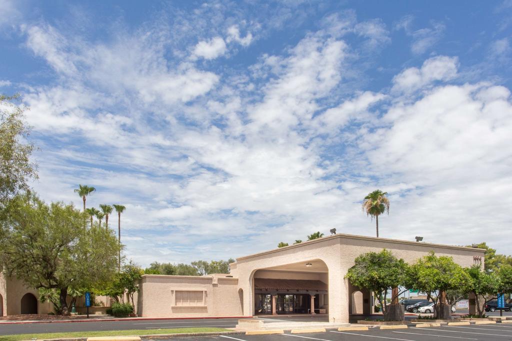 Dobson Ranch Inn Меса Екстериор снимка